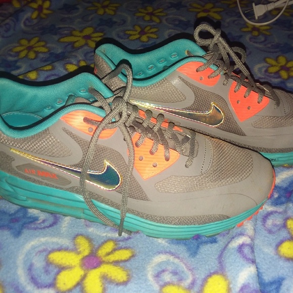 Nike Airmax's - Picture 2 of 3